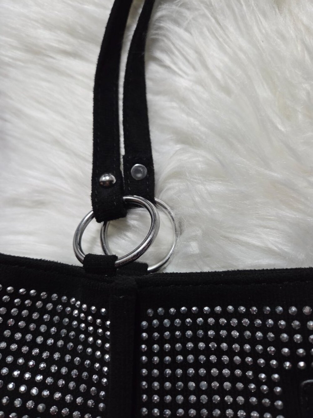Rhinestone Detail Shoulder Bag - Picture 4 of 5